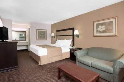 Days Inn by Wyndham Macon I-475 Hotels in Bibb County