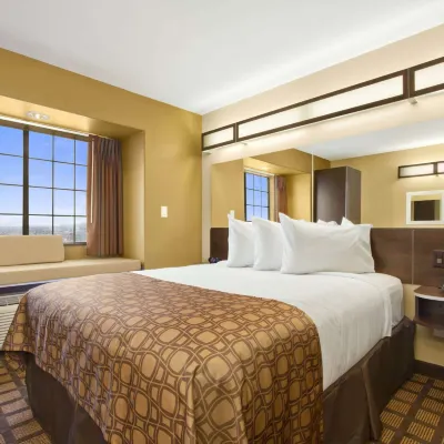 Microtel Inn & Suites by Wyndham Round Rock Hotels near Rabb Pavilion