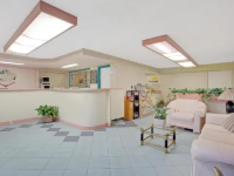 デイズ イン バイ ウィンダム クリアウォーター / ガルフ トゥ ベイ クリアウォーターのホテル