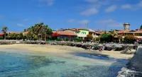 Porto Antigo Holidays