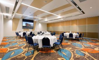 Calamvale Hotel Suites and Conference Centre