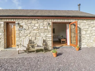 Hen Stabl Hotels near Beaumaris Castle