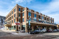 The Caledonian by All Seasons Resort Lodging Hotels near Sitka Super Park