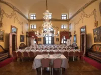 Castello di Guarene Hotel di Monta