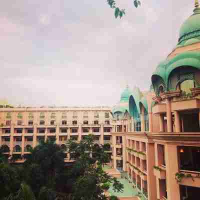 The Leela Palace Bengaluru Hotel Exterior