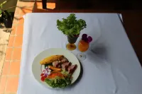 Pai Vimaan Resort - breakfast