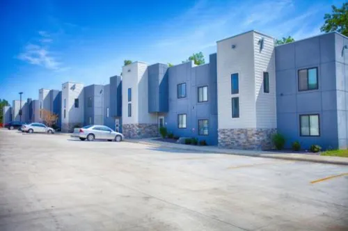 Z Loft Extended Stay Hotel Hotels in Saint Robert