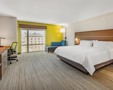 Holiday Inn Express & Suites LINCOLN DOWNTOWN by IHG Hotels in Lincoln