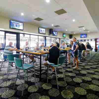 Lakes and Ocean Hotel Forster Dining/Meeting Rooms