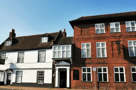 The Boleyn Hotel Отели в г. Раннимид Дистрикт