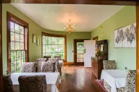 The Campbell House Inn - breakfast