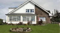 Dingle Heights Hotels near Art in Stone/Antonio Fazio