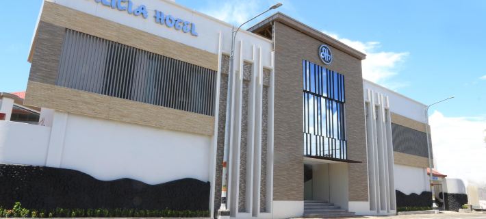Alicia Hotel & Restaurant Hotels in Albay