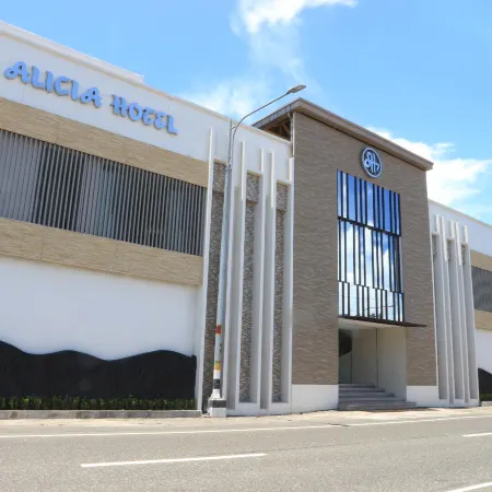 Alicia Hotel & Restaurant