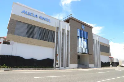 Alicia Hotel & Restaurant