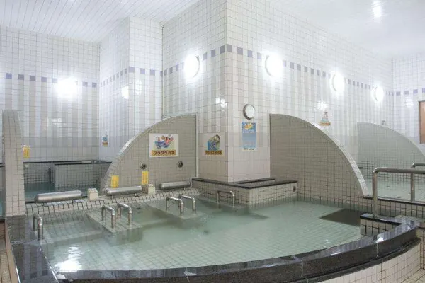 沖繩溫泉, 那霸中央水療社區酒店