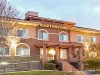 โรงแรม Holiday Inn Express & Suites Mountain View Silicon Valley บาย IHG โรงแรมในเมาน์เทนวิว