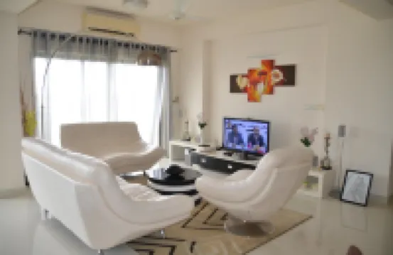 中庭-標誌酒店 拉亞吉里亞酒店