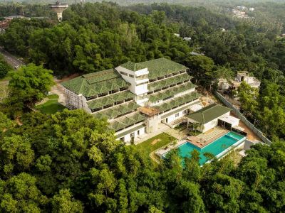Avoki Resort