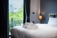 Meen Boutique Hotel Hotels in Laem Sing
