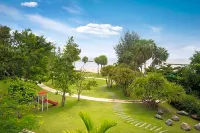 Fisherman's Resort Haad Chao Samran Hotels near Wat Mai Charoentham