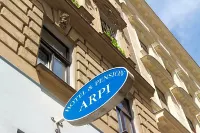 Hotel Pension Arpi - Bed and Breakfasts