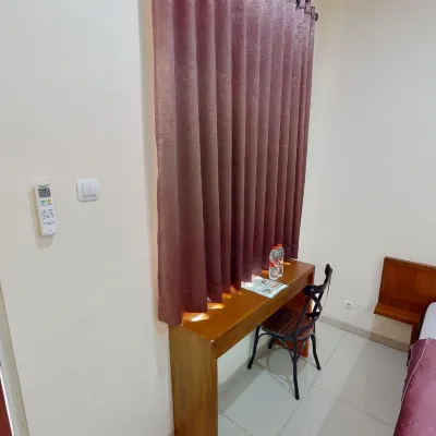 Rumah Hoho Guest House Hotels near PT. Taman Wisata Candi Borobudur, Prambanan & Ratu Boko