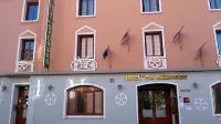 Hôtel Saint Georges Hôtels à : Saint-Michel-de-Maurienne