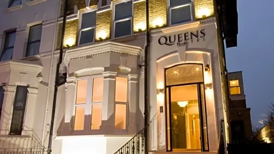 Queens Hotel