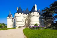 TourHôtel Blois Hôtels à proximité de : Auchan Hypermarché Blois Vineuil