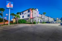 OYO Townhouse Beaumont Medical Center Area