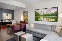 Embassy Suites by Hilton Atlanta Airport North - parking