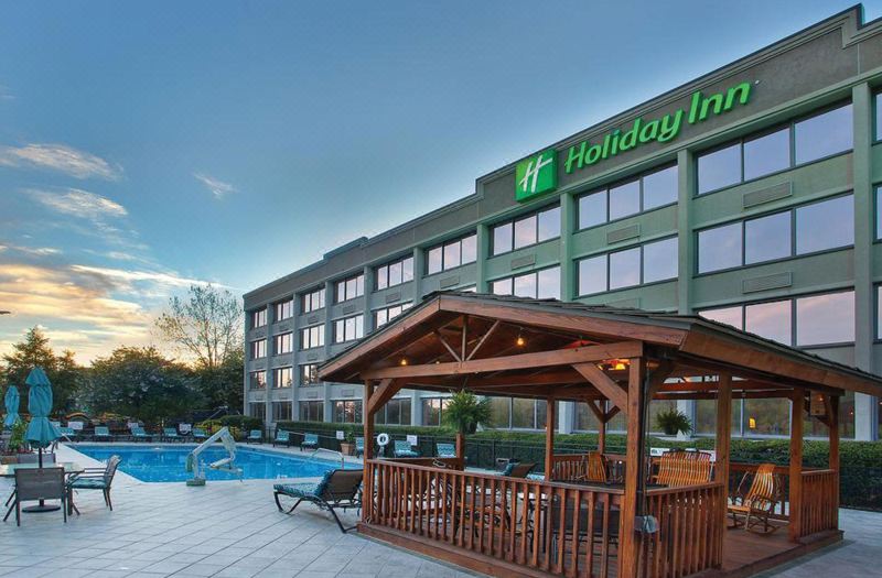 Holiday Inn Asheville East-Blue Ridge Pkwy by IHG photo 2