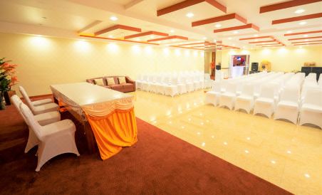 Grand Baliem Hotel - Housity