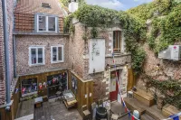 The People - Lille Hotels in Lille