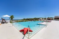 SO/ Sotogrande Spa and Golf Resort Hotel Costa del Sol - Pool