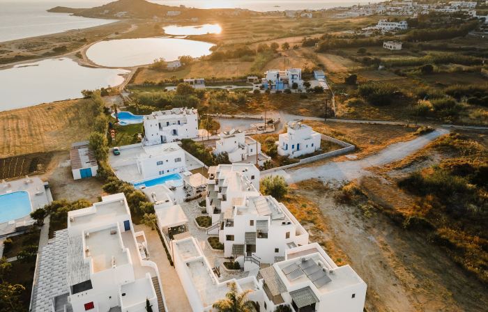Melidron Hotel & Suites