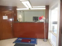 Rapids Inn & Suites - parking