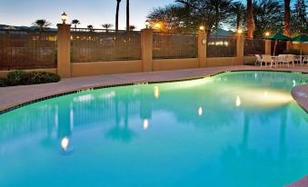 Holiday Inn Express & Suites Rancho Mirage - Palm Spgs Area