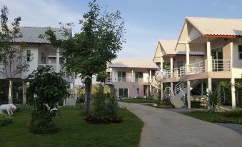 Baansuan Keb Tawan Resort