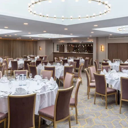 Holiday Inn LONDON GATWICK - WORTH by IHG