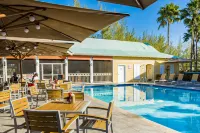 Sunshine Suites Resort - familiares