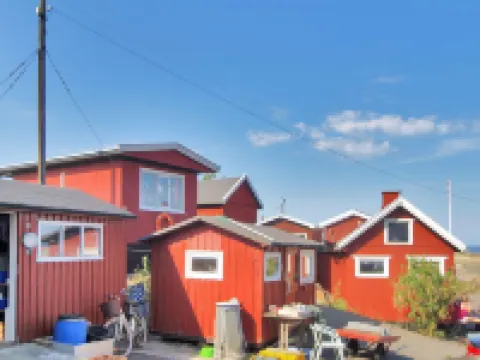 "Markus" - 300m from the sea