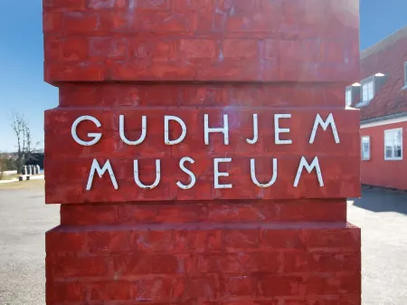 "Thyrne" - 500m from the Sea