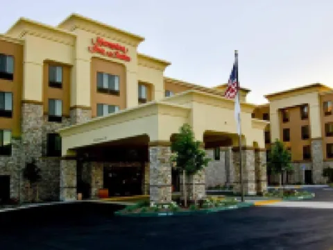 Hampton Inn & Suites by Hilton West Sacramento Hotels in Yolo County