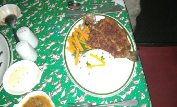 Pine Tree Inn - Housity