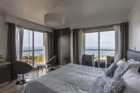 Domaine du Grand Bec Hotels in Cricquebeuf
