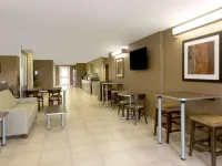 西爾瓦迪爾斯伯勒區麥客達套房酒店 傑克遜縣酒店