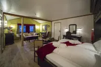 Mary-Ann's Polarrigg Hotels in 