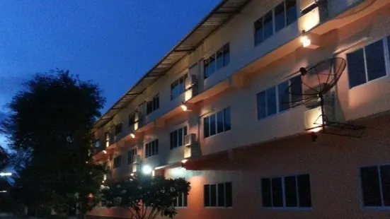Budsarakam Place Hotel